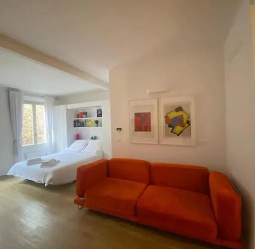 San Felice アパート